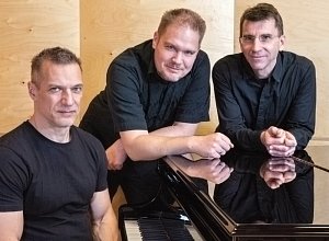 Walter Fischbacher Trio.