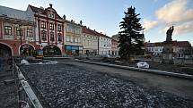 Valašské Meziříčí - meziříčské náměstí prochází celkovou obnovou