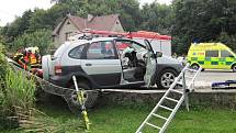 V Huslenkách na Vsetínsku se v pondělí 29. srpna 2016 dopoledne čelně srazila dvě osobní auta. Na vině byla zřejmě únava