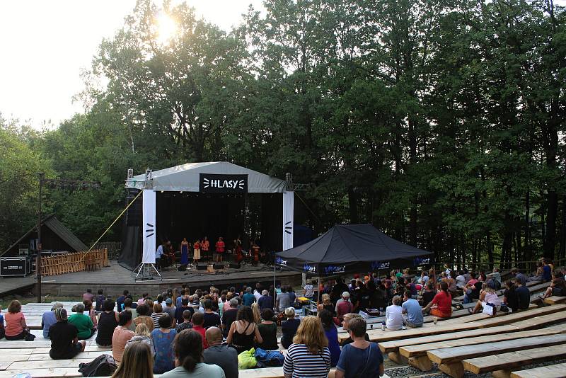 Festival Hlasy v amfiteátru Na Stráni v Rožnově pod Radhoštěm