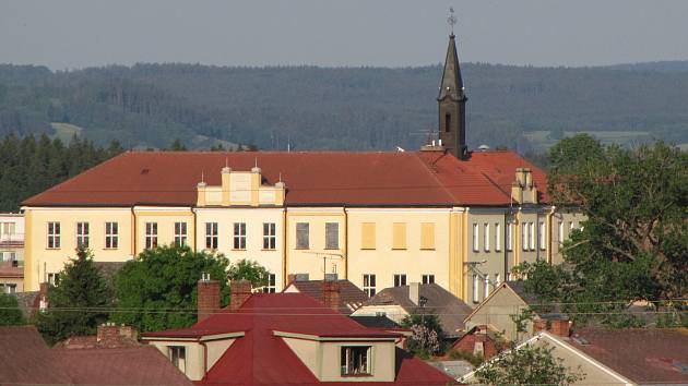 Základní škola Buttulova v Chotěboři.