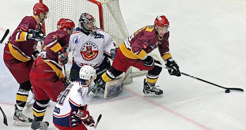 Z hokejového utkání HC Dukla Jihlava - HC Rebel Havlíčkův Brod.