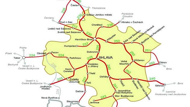 Tratě Vysočiny. Po červeně vyznačených tratích bude možné od 10. června cestovat se zvýhodněnou jízdenkou REGIONet. V některých úsecích bude jízdenku možné využít i za hranicemi kraje.