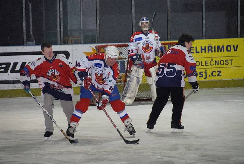 V pořadí už druhý duel fanoušků brodských hokejistů proti A-týmu HC Rebel přinesl tentokrát vítězství hokejistům. Ti měli ale se svými soupeři co dělat, protože je porazili až po samostatných nájezdech 11:10.