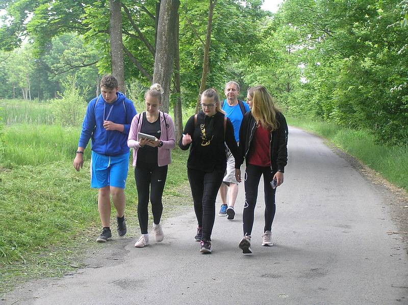 Základní škola ve Ždírci se jako první na Vysočině zapojila do vzdělávací únikové hry společnosti City Street Games, která spojuje školní znalosti i počítačovou zábavu.