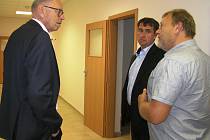 Ministr financí Ivan Pilný (vlevo) by chtěl vyřešit po volbách problémy pracovního trhu zřízením nového ministerstva.