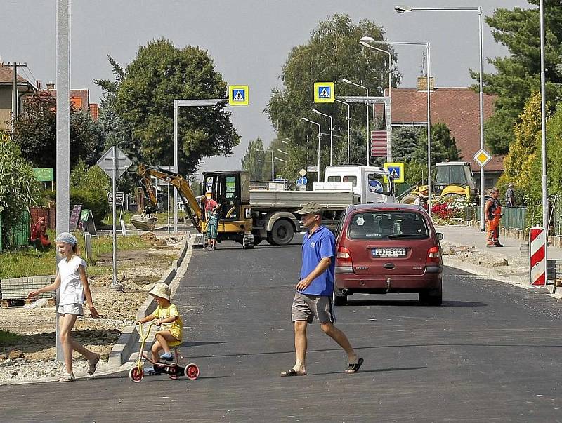 Práce finišují například i ve Ždírci nad Doubravou, kde se rekonstruuje Žďárská ulice. 