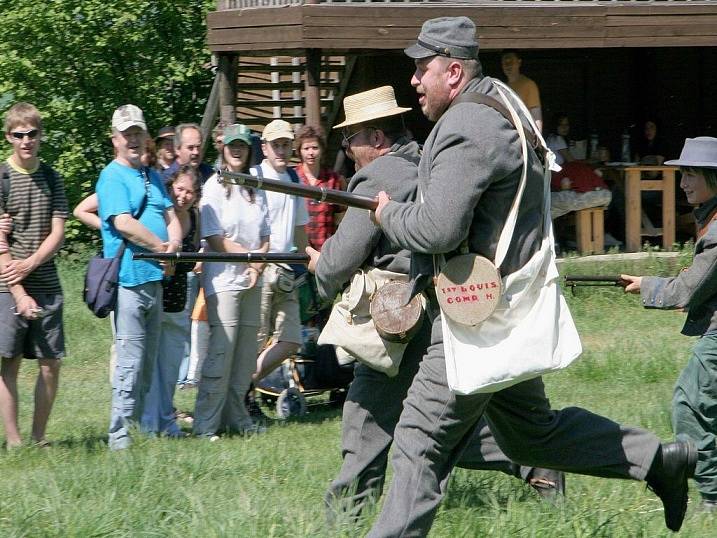 Víkend plný kovbojů, country tanců a všeho, co patří k Divokému Západu, si užily hlavně rodiny s dětmi.