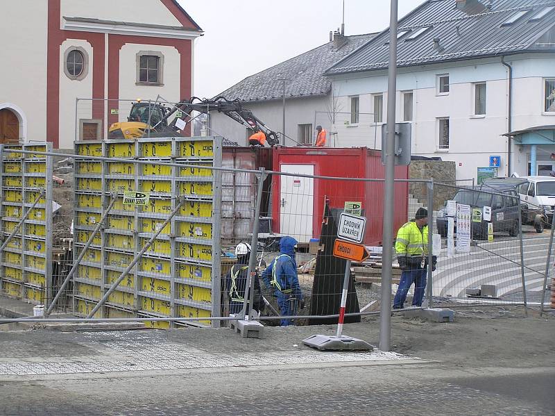 Opravované náměstí Trčků z Lípy ve Světlé nad Sázavou.