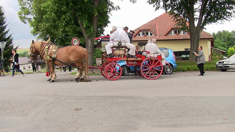 Hasiči v Číhošti slavili sto třicet let od založení sboru