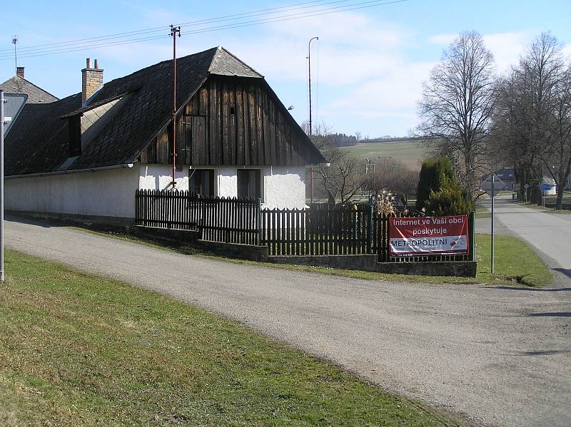 Obec Okrouhlička, dříve Šejdorf.