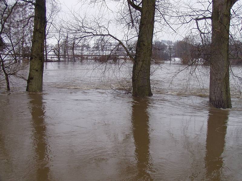 Vylitá Sázava v Havlíčkově Brodě. Foto: Jiří Svoboda