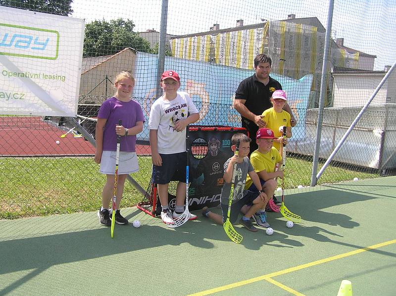 Sportovní odpoledne v Přibyslavi. Děti sportovaly za vysvědčení, podívejte se.