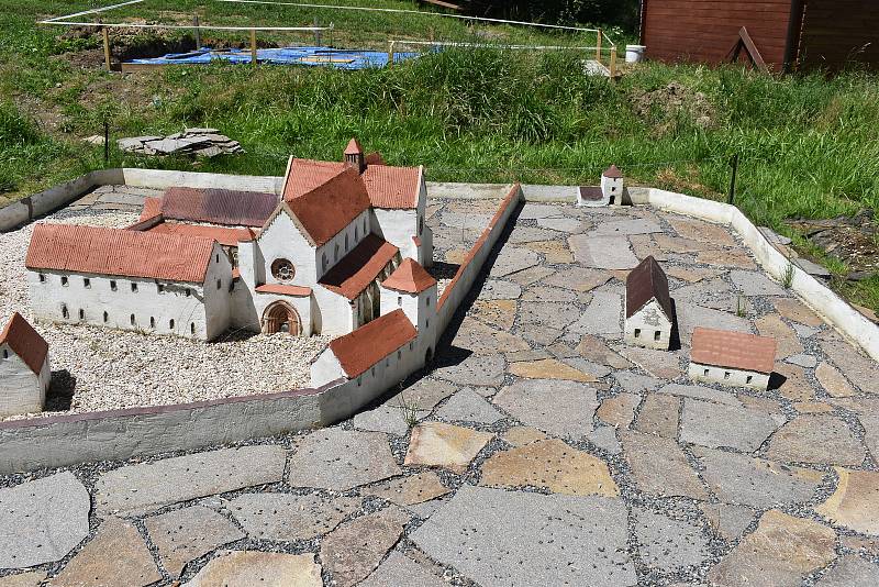 Slavnostní otevření parku miniatur v Bystřici nad Pernštejnem se bude konat 30. června.