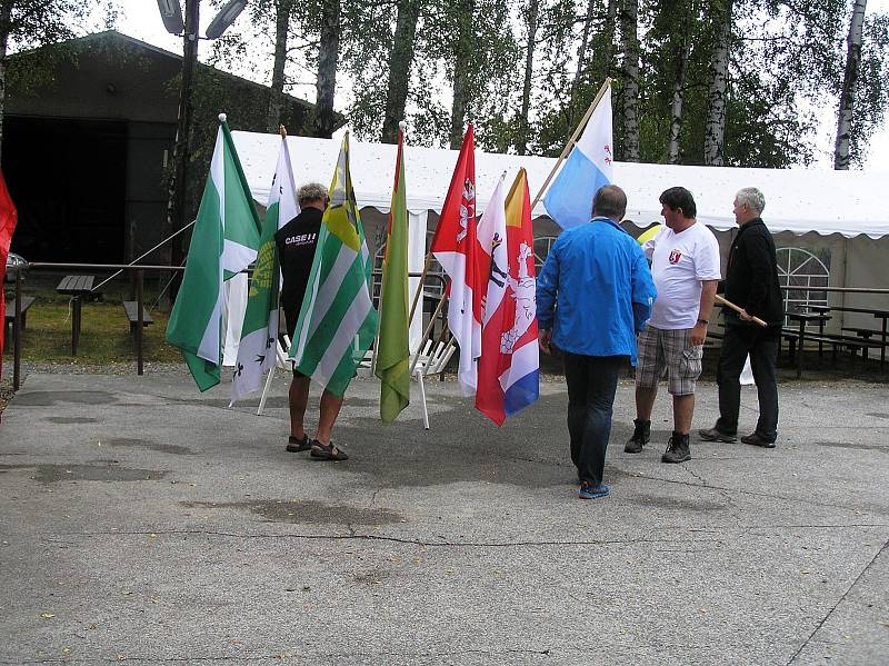 Při plnění soutěžních disciplín nebyla o zábavu nouze.