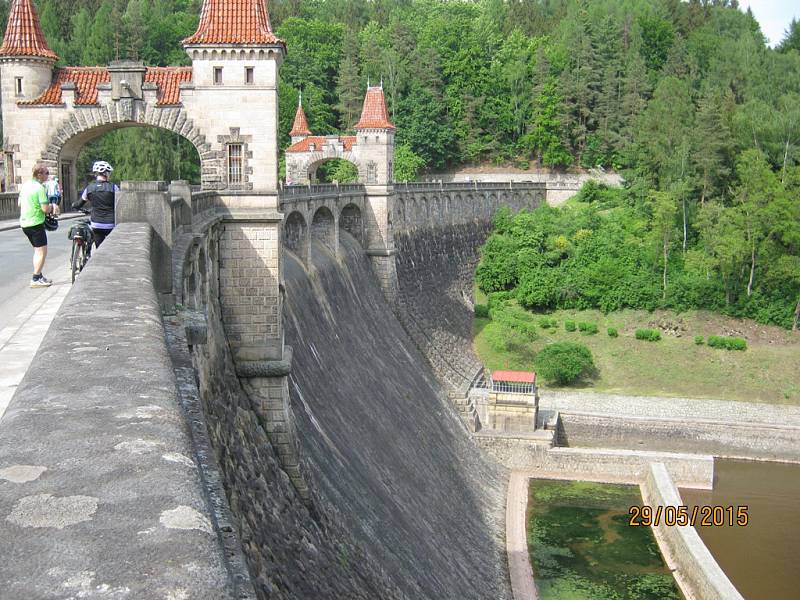 Havlíčkobrodští cykloturisté na Podzvičinsku.