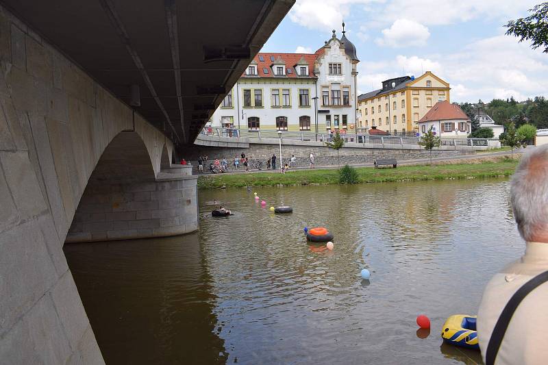 Sázava má za sebou první ročník Brodění.