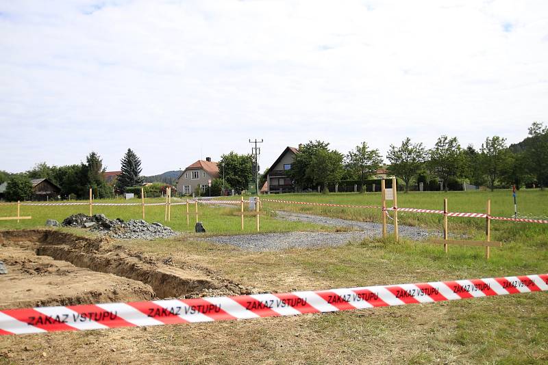 Stavba nové truhlárny v průmyslové zóně v Libici nad Doubravou