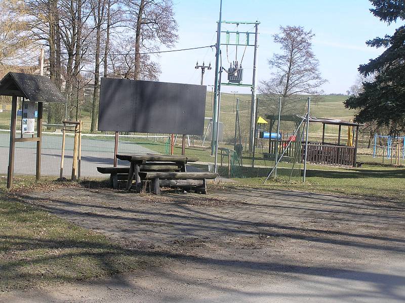 Obec Okrouhlička, dříve Šejdorf.