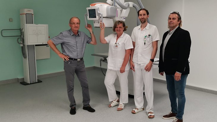 První chytrý a k pacientům šetrný rentgen nainstalovali v havlíčkobrodské nemocnici.