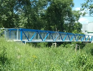 Mostku přes řeku Sázavu a hlavně okolí se dostane díky převodu pozemků na město Havlíčkův Brod  lepší péče