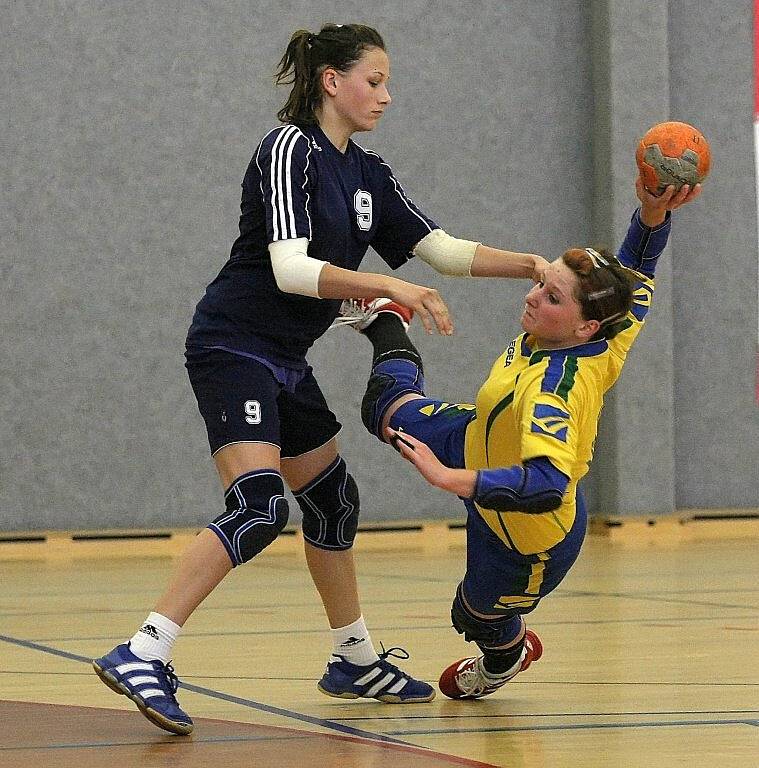 Havlíčkobrodská sportovní hala hostila finálový turnaj mistrovství České republiky mladších dorostenek. Hráčky domácí Jiskry se postupně utkaly se Zlínem, pražskou Slavií a Olomoucí. V konečném účtování obsadily brodské mladší dorostenky druhé místo.