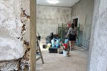 Rekonstrukce v budově školy ve Věžnici.