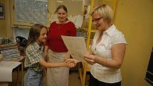 Na vysvědčení a ještě více na nadcházející první školní prázdniny se těšili všichni prvňáčci ze ZŠ Nuselská v Havlíčkově Brodě. 