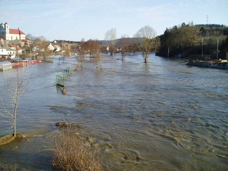 Záplavy na jaře 2006 na Vysočině.