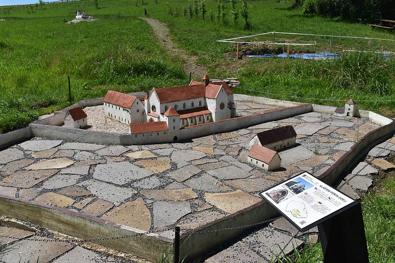 Slavnostní otevření parku miniatur v Bystřici nad Pernštejnem se bude konat 30. června.