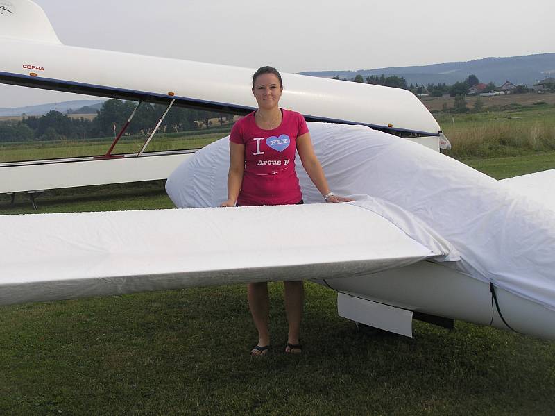 Martina Bartoníková létá v oblacích už sedm let.