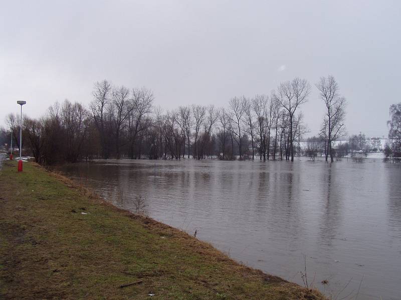 Vylitá Sázava v Havlíčkově Brodě. Foto: Jiří Svoboda