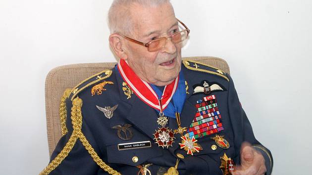 Veterán Imrich Gablech byl vloni povýšen do hodnosti brigádního generála. 