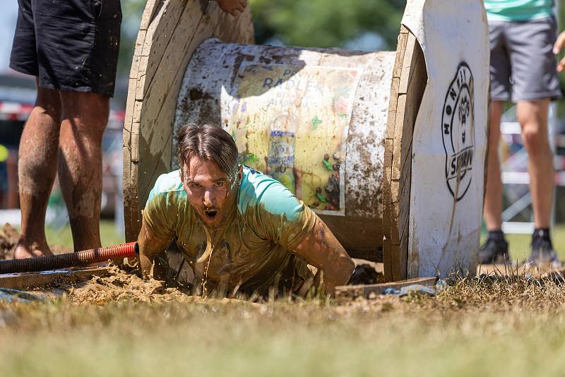 Závod Monkey Race ve Skuhrově.