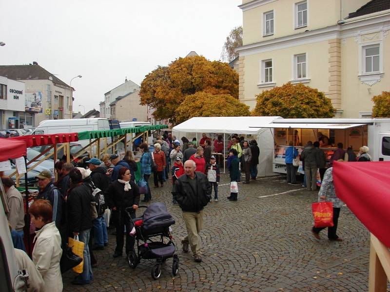 Farmářské trhy ve Světlé nad Sázavou.