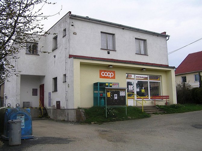 Pro COOP družstvo Havlíčkův Brod byla prodejna dlouhodobě prodělečná, proto ji provozovatel k poslednímu dubnu zavřel.