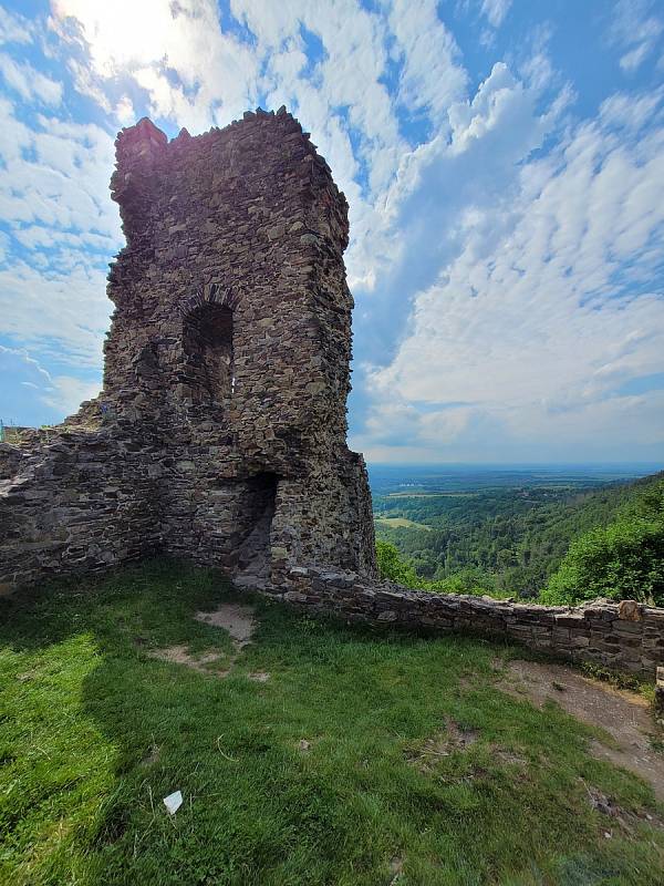 Tipy na výlety pro milovníky bizarních míst, krásné přírody i historie