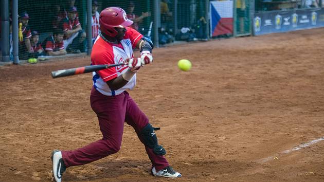 Fotogalerie: Zápas Mistrovství světa mužů v softbalu mezi týmy České  republiky a Kuby. - Havlíčkobrodský deník