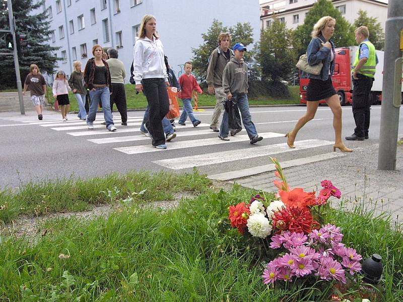 Havlíčkobrodská radnice zvažovala několik variant, kde podchod na Masarykově ulici vystavět. Nakonec se rozhodla pro jeho realizaci v místě, kde před dvěma lety došlo k tragické události usmrcení školáka. 