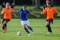 V dosavadním průběhu tohoto ročníku elitní krajské fotbalové soutěže na Vysočině se hráčům Ledče nad Sázavou (v oranžových dresech) docela dařilo.