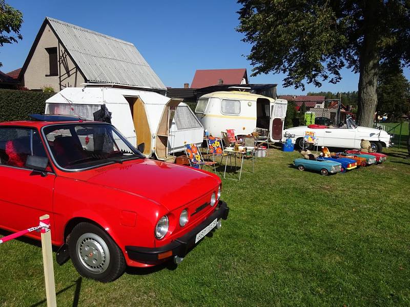 Auto moto veterány v Sobíňově.