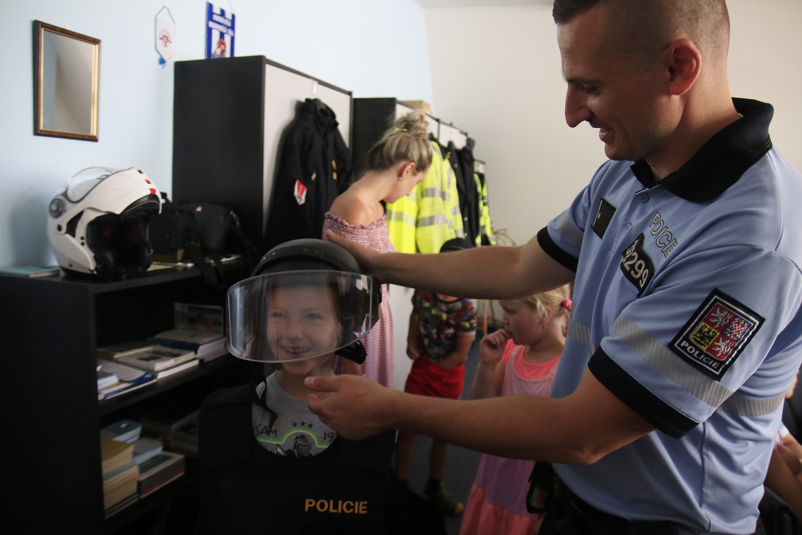 OBRAZEM: Děti ze Světlé už ví, jaké je to být policistou - Havlíčkobrodský  deník