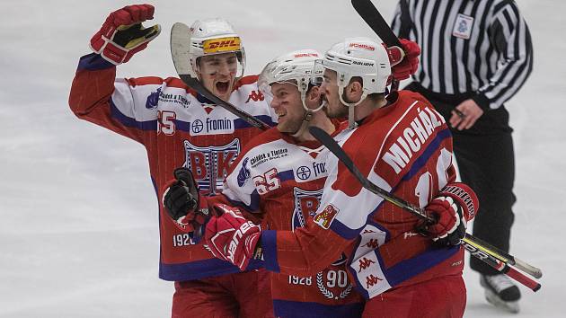 postupují. Hokejisté Havlíčkova Brodu v pátém zápase porazili Kopřivnici přesvědčivě 7:1.