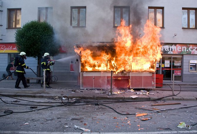 Jednou z akčních scén filmu byl požár trafiky v brodské Dolní ulici.