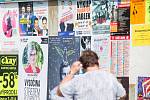 Ničení a přelepování volebních plakátů provází kampaň před blížícími se krajskými volbami na Vysočině.