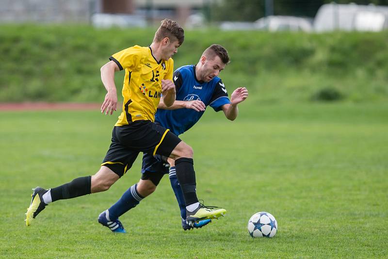 Fotbalové utkání krajského přeboru mezi FC Chotěboř a SK Přibyslav.