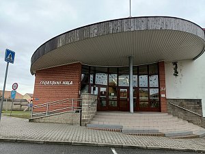 Sportovní hala v Přibyslavi.