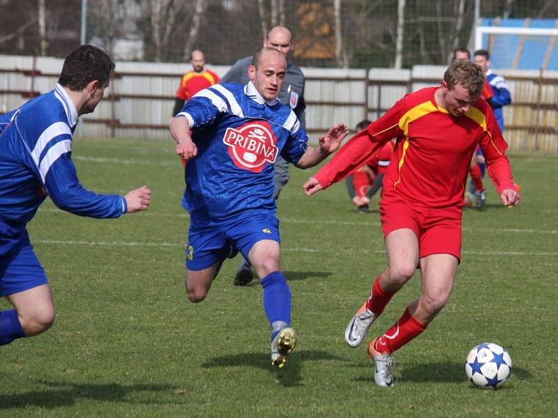 Osm bodů ztratili přibyslavští fotbalisté v boji o postup do krajského přeboru v posledních třech zápasech. 