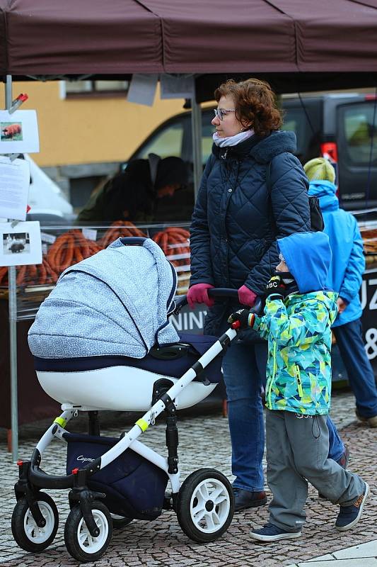 Jarní jarmark ve Ždírci nad Doubravou