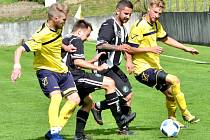 Také v letošním ročníku budou fotbalisté Batelova (ve žlutých dresech) působit v západní skupině nejnižší krajské soutěže na Vysočině.
